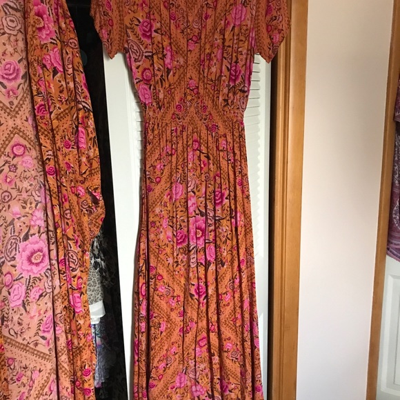 Spell and Gypsy Babushka maxi dress - Picture 3 of 6